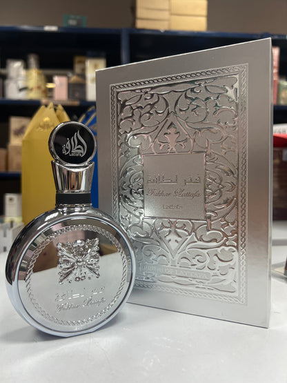 Fakhar Platinum – Lattafa (100 ml) · Perfume Árabe Masculino Fresco, Amaderado y Elegante