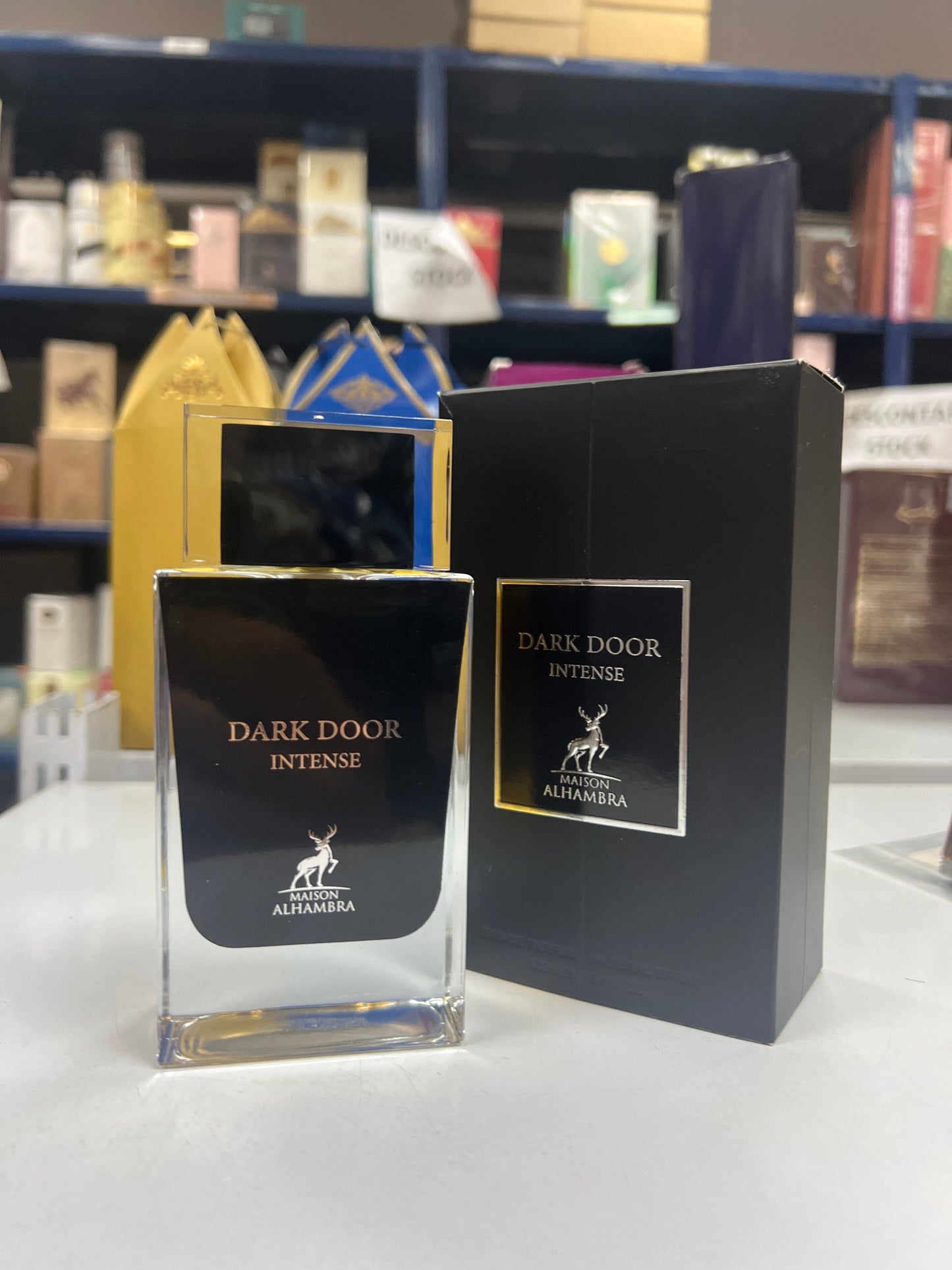 ⚫ Dark Door Intense – Maison Alhambra (100 ml EDP) · Perfume Árabe Masculino Estilo Y Eau de Parfum Intense de YSL