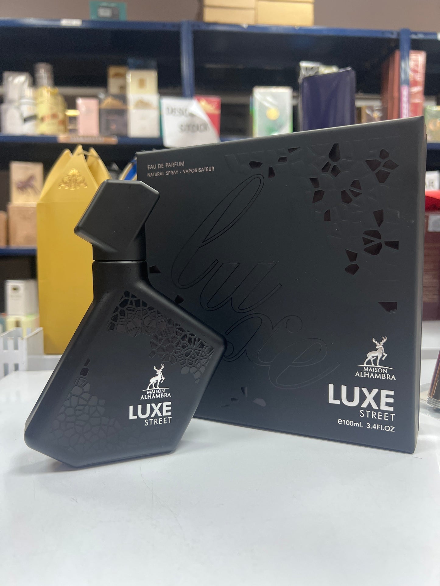 Luxe Street – Maison Alhambra (100 ml EDP) · Perfume Árabe Unisex Oriental-Amaderado con Vainilla & Ámbar Gris